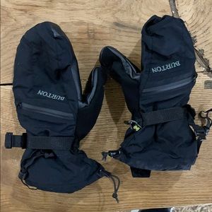 Burton Mitten’s - M Gore Tex
